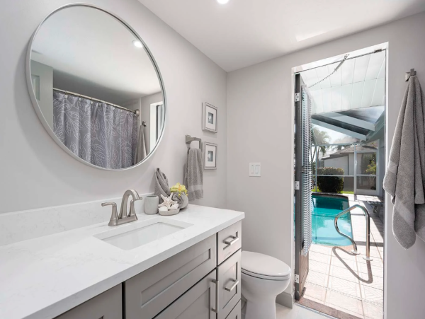 Exquisite Vacation Home in Cape Coral with Boat Access